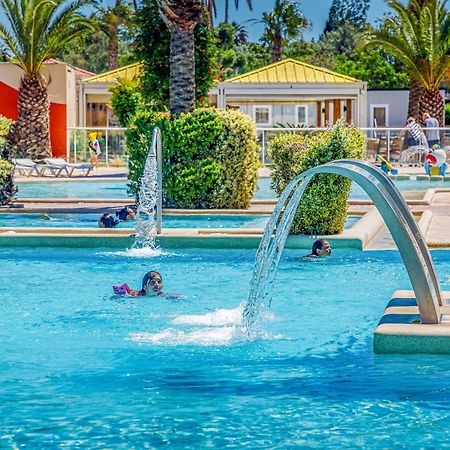 Camping L'Oasis Et California Hotel Le Barcarès Exterior foto